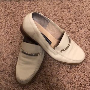 Cream loafers, size 6